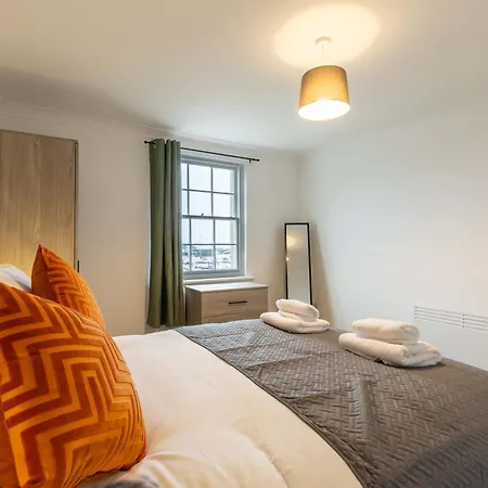Lejlighed Spacious 1 Bed With Sea Views *