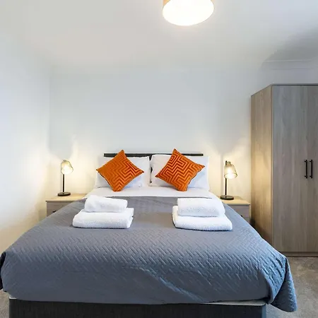 Lejlighed Spacious 1 Bed With Sea Views *